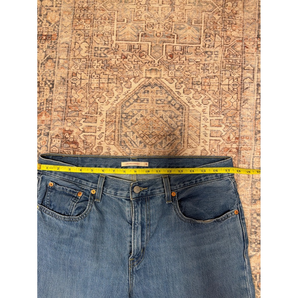Levis Low Pro Straight Jeans Womens 31 Medium Wash Blue Denim A0964-0002 - Picture 6 of 11